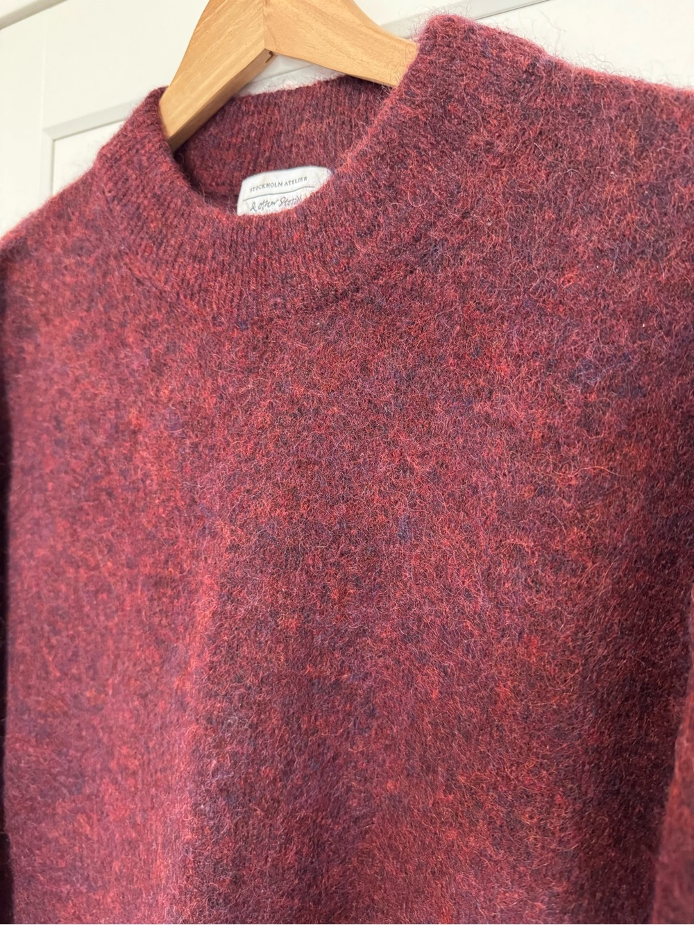 & Other Stories Oversized Mohair Blend Relaxed Fit Burgundy Sweater - Size: S - Picture 3 of 6